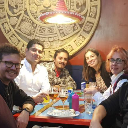 Con parte del equipo